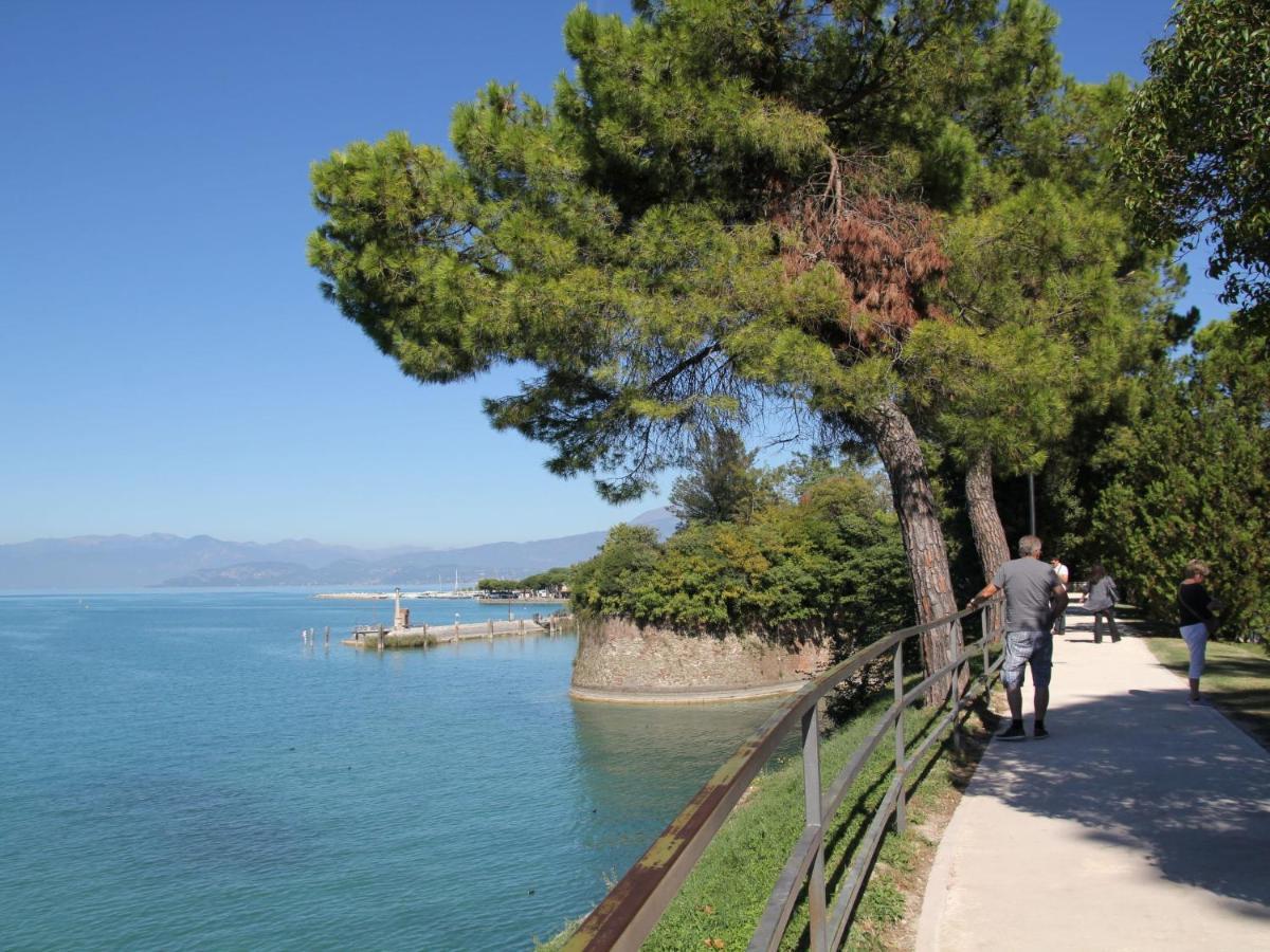 Holiday Home Bella Italia-5 By Interhome Peschiera del Garda Bagian luar foto
